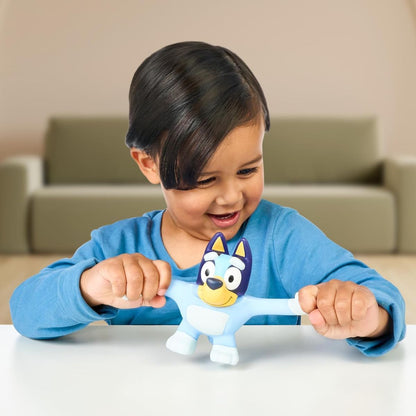 Grant and Bowman Bluey Stretchy Super pružná figurka Bluey