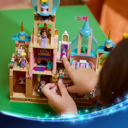 LEGO® Disney 43297 Zámek princezny Lociky