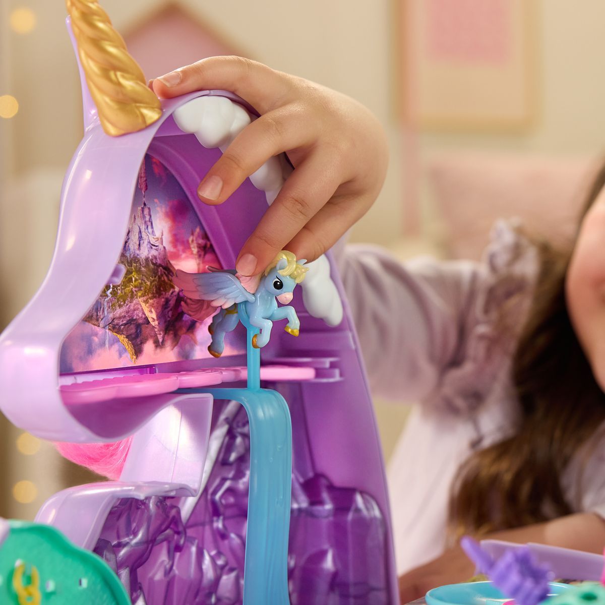 Unicorn academy česací hlava rozložitelná na hrací set