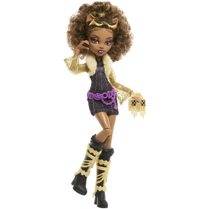 Monster High skulltimate secrets hauntlywood mysteries panenka Clawdeen Wolf