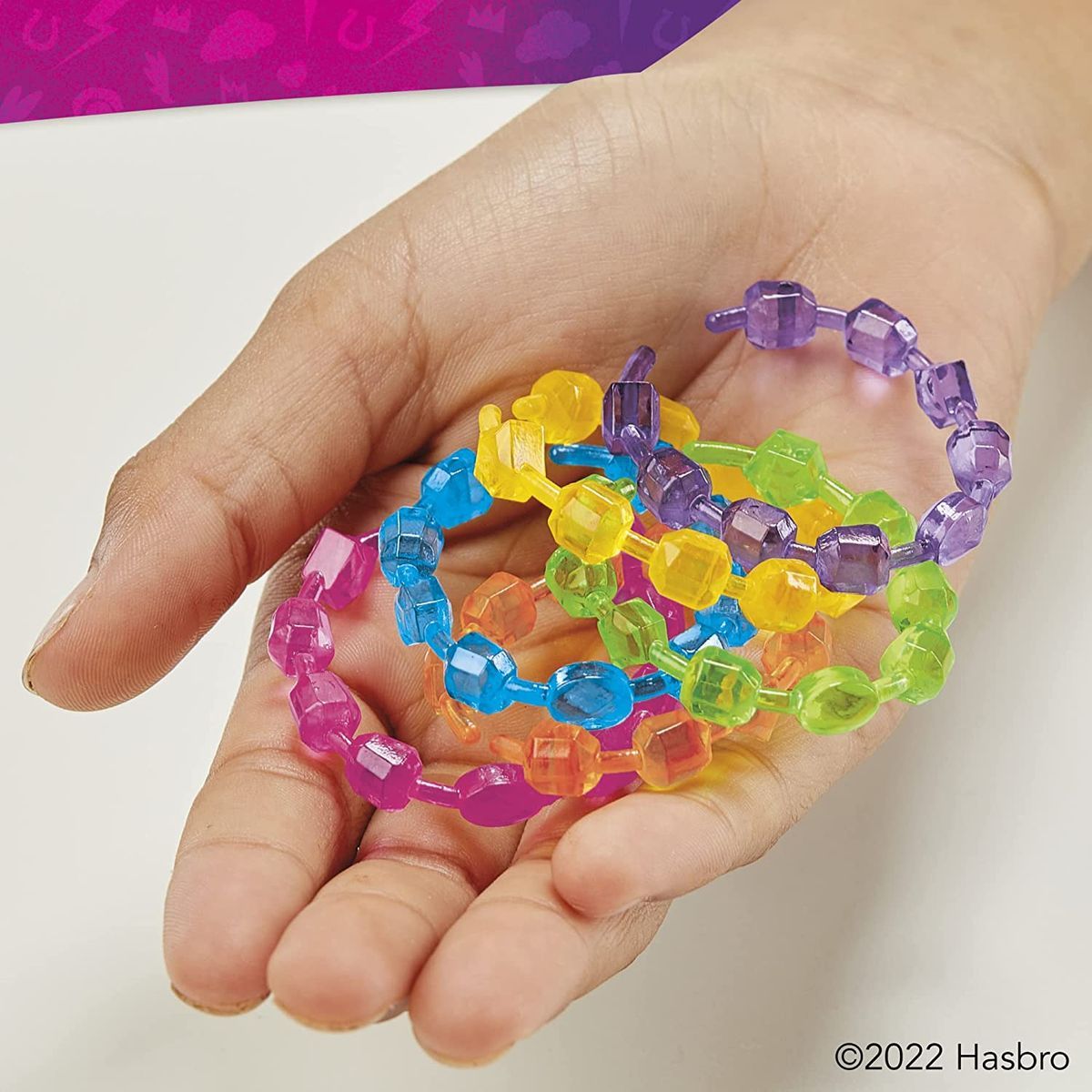 Hasbro My Little Pony Izzy objev v sobě jiskru