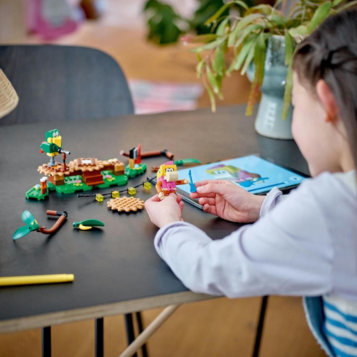 LEGO® Super Mario™ 71421 Dixie Kong a koncert v džungli - rozšiřující set