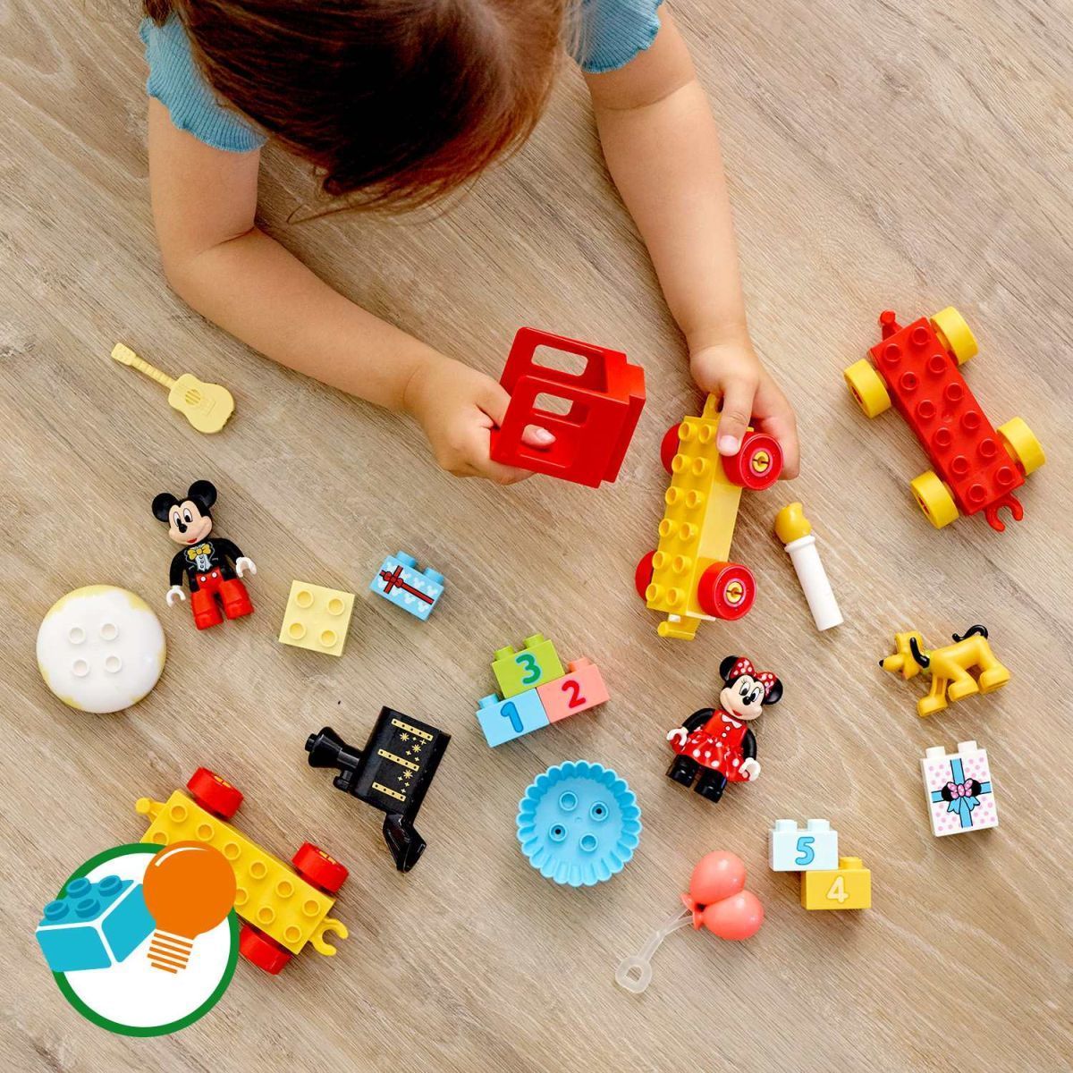 LEGO® DUPLO® Disney ™ 10941 Narozeninový vláček Mickeyho a Minnie