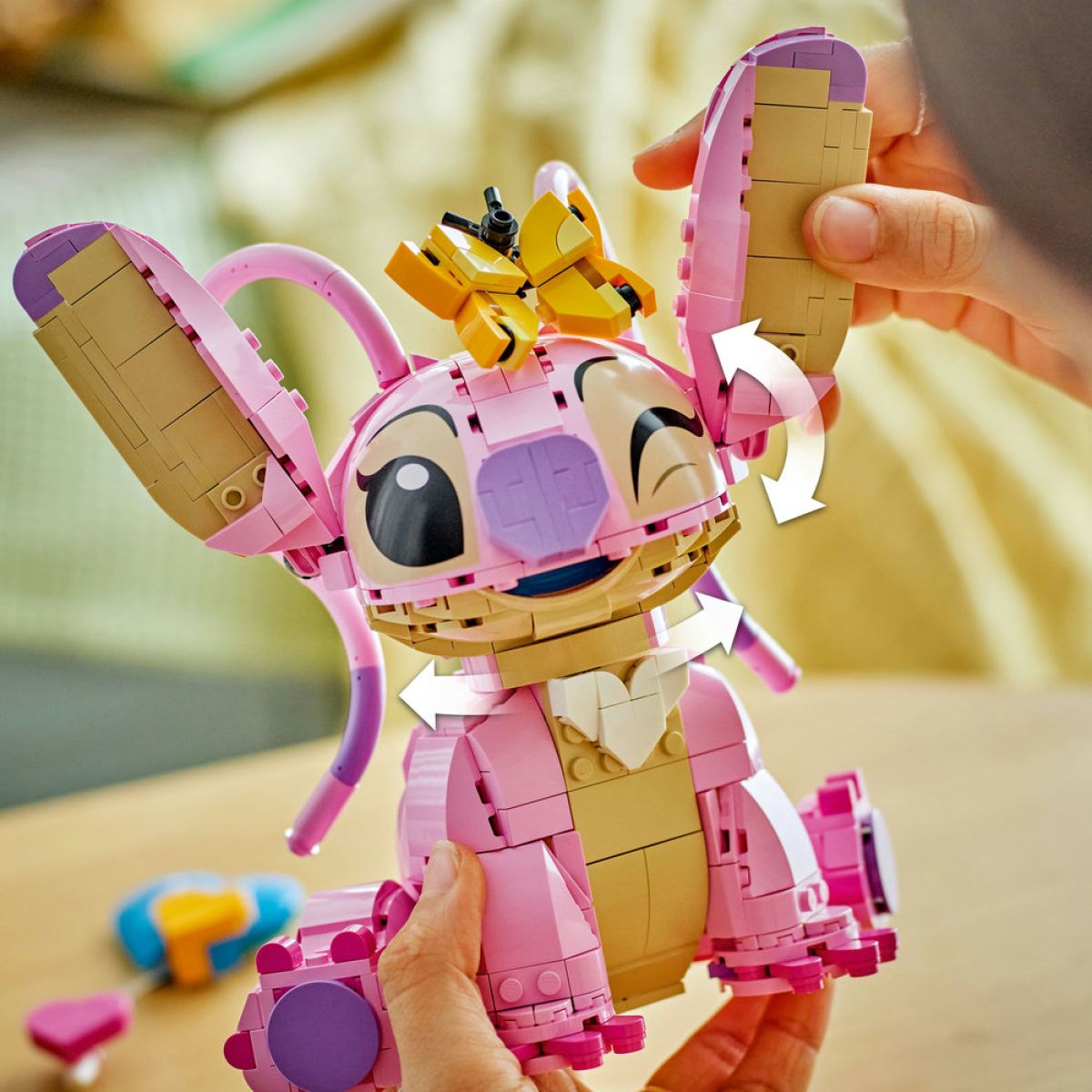 LEGO® Disney 43257 Andílek
