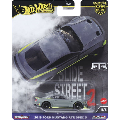 Mattel Hot Wheels prémiové auto velikáni Ford Mustang RTR