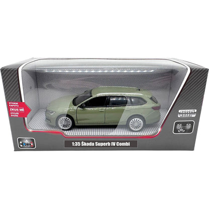 Sparkys 1:35 Škoda Superb IV Combi zelené