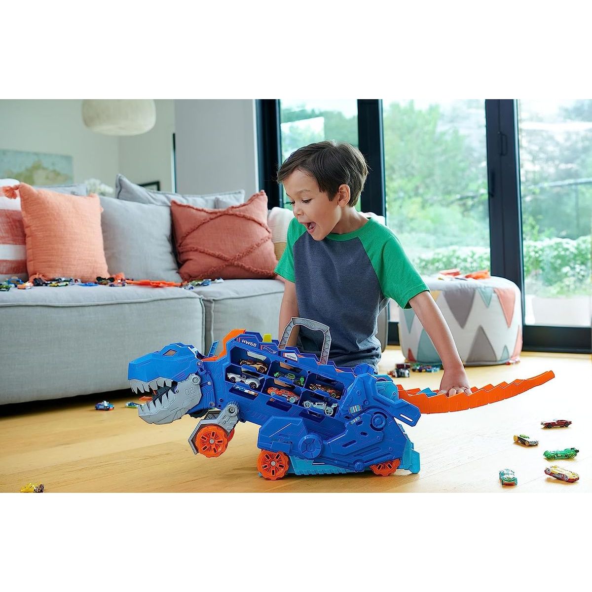 Mattel Hot Wheels City T-Rex tahač se světly a zvuky
