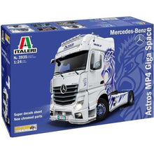 Italeri Model Kit truck 3935 Mercedes-Benz ACTROS MP4 Giga Space 1:24a