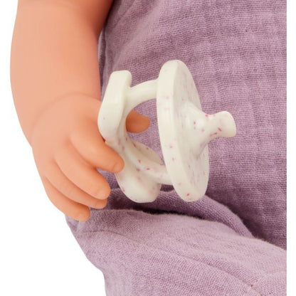 LullaBaby Panenka 35 cm v overalu s čelenkou Lila