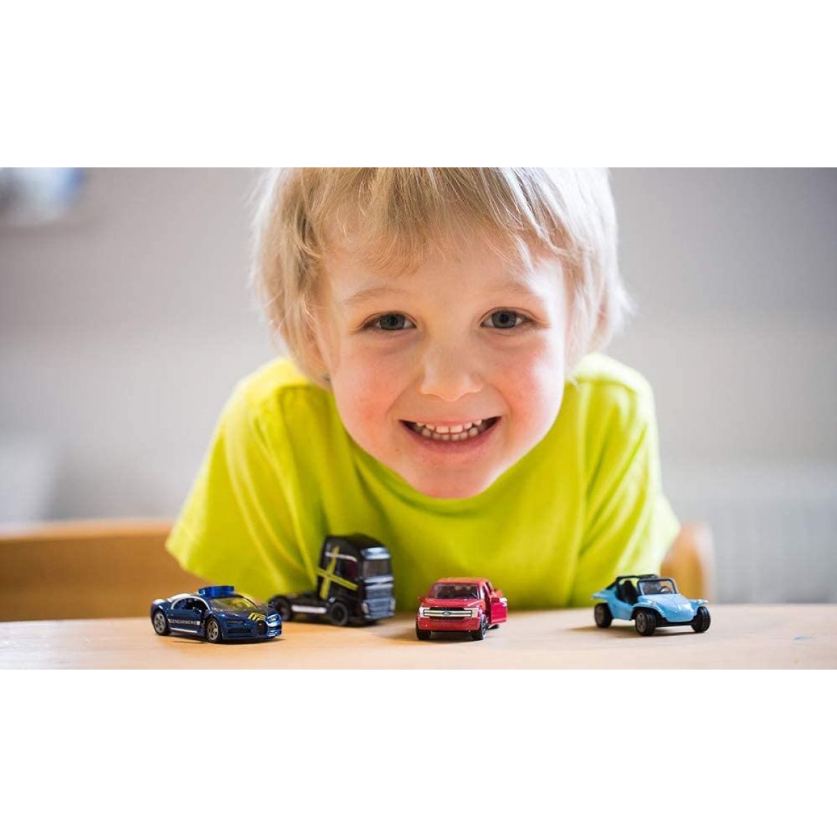 Siku Blister 1541 Bugatti Chiron 1:55