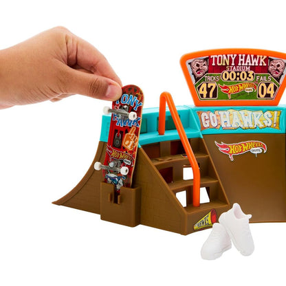 Mattel Hot Wheels Skates fingerboard skatepark herní set Stadium Skatepark