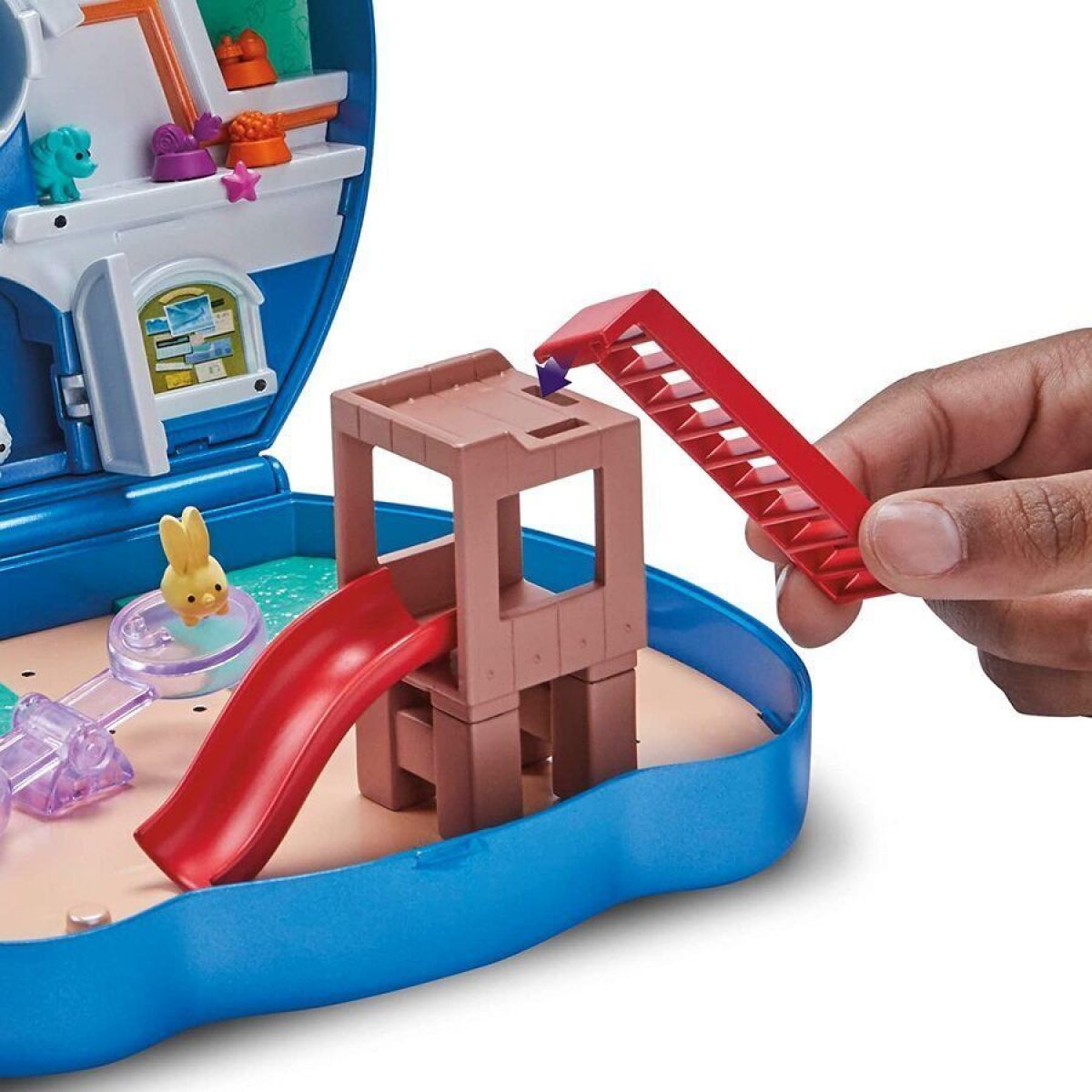 Hasbro My Little Pony Miniworld hrací sada v kufříku Critter Corne