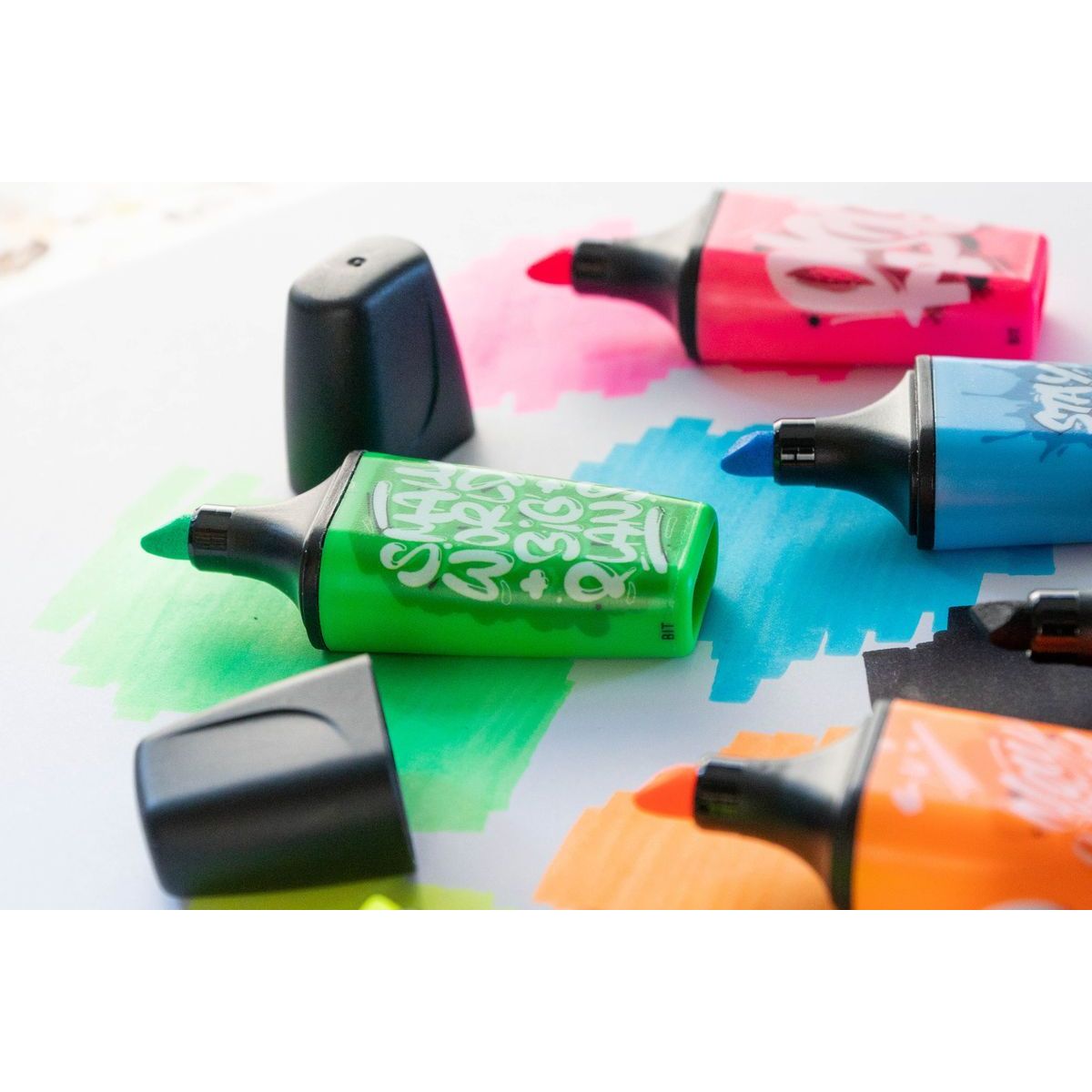 Zvýrazňovače a popisovač STABILO BOSS MINI by Snooze One 6 ks sada