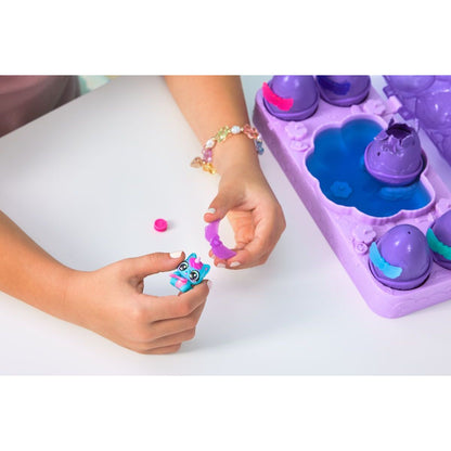 Hatchimals karton zvířátek neónová duha