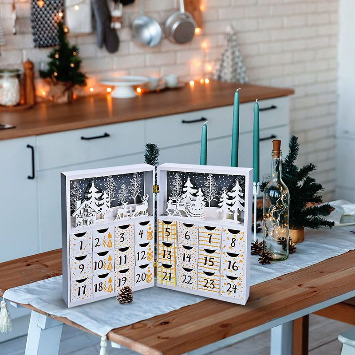 LED adventní kalendář - kniha, 8 x LED, 40 x 30 cm, 2 x AAA