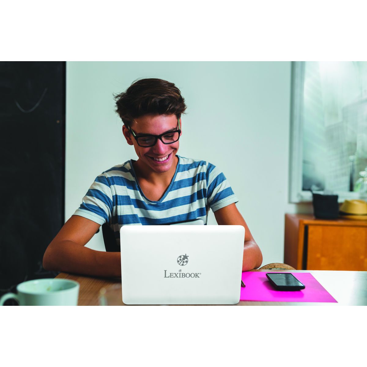 Lexibook LAPTAB Můj první skutečný počítač s dotykovou obrazovkou anglická verze