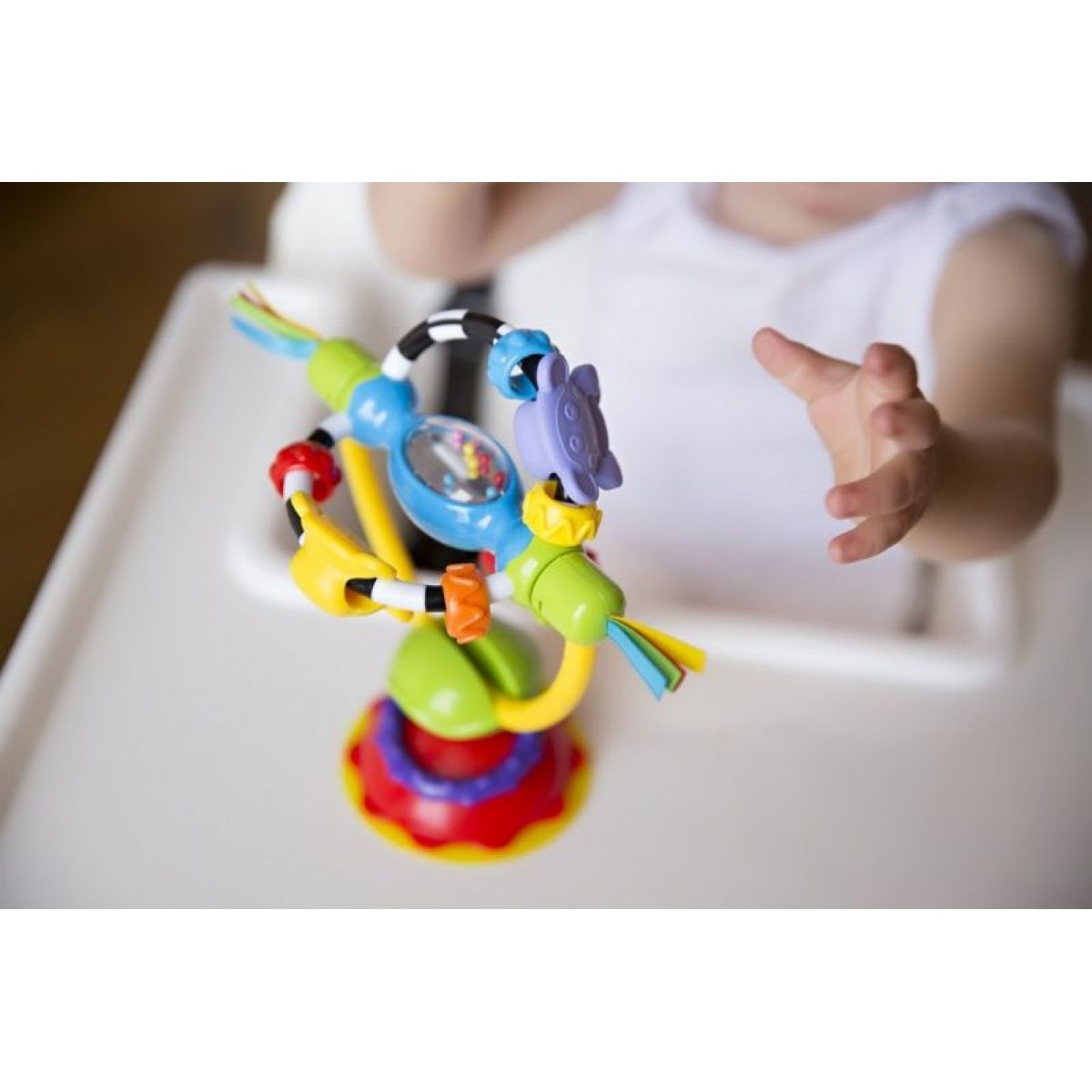Playgro Otočná hračka s přísavkou