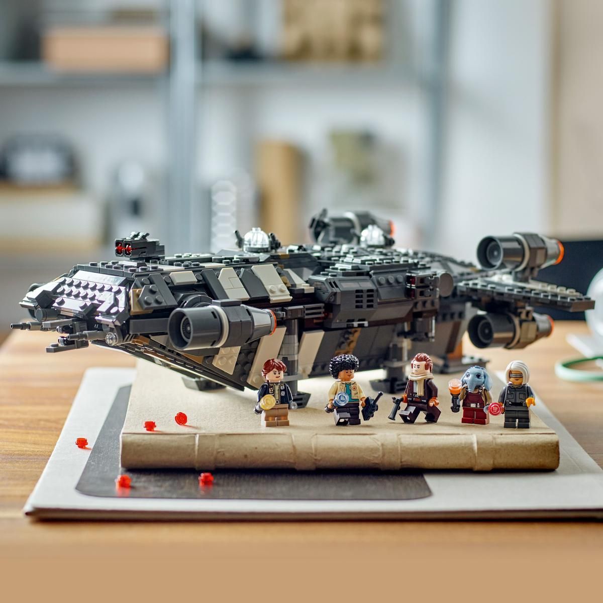 LEGO® Star Wars™ 75374 Onyx Cinder