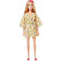 Mattel Barbie wellness panenka v županu