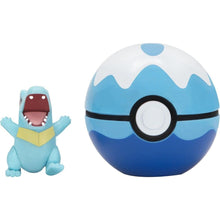 Jazwares Pokémon Clip N Go Poké Ball Totodile a Dive Ball