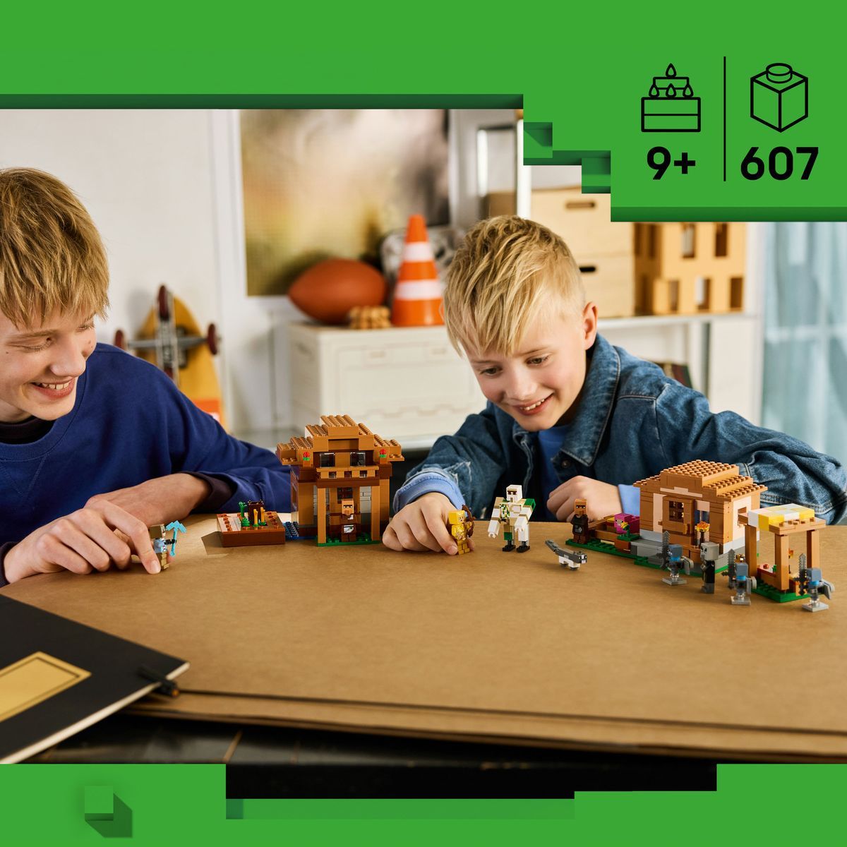 LEGO® Minecraft® 21596 Útok Mága na vesnici