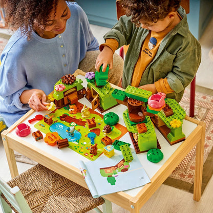 LEGO® DUPLO® 10480 Les plný objevů a divokých zvířátek