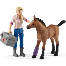 Schleich 424867 Návštěva lékaře u klisny a hříběte