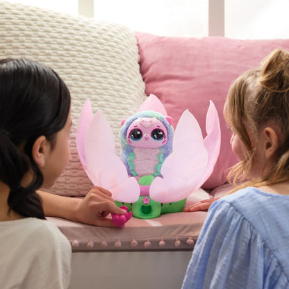 Hatchimals Bloomables poupě s překvapením koťátka