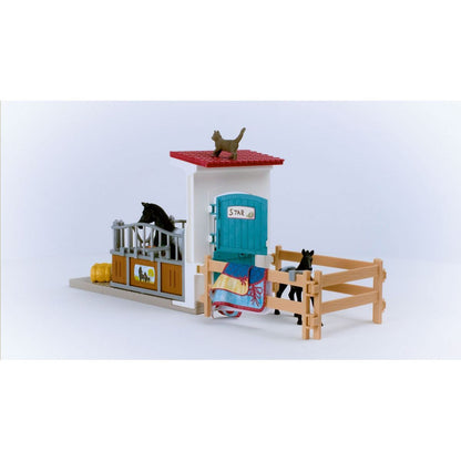 Schleich 42611 Box pro koně s křeslem a hříbětem