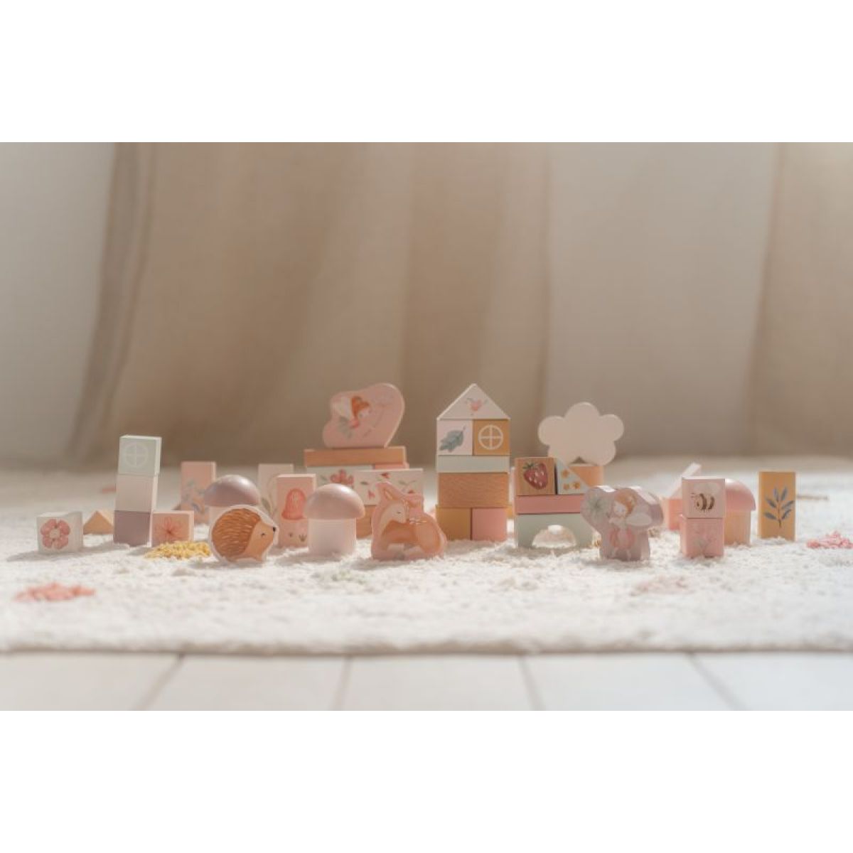 Little Dutch Kostky dřevěné 50 ks v tubě Fairy Garden