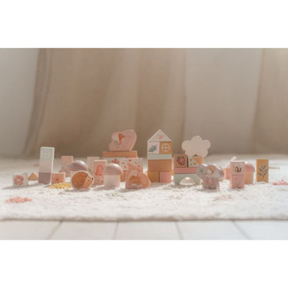 Little Dutch Kostky dřevěné 50 ks v tubě Fairy Garden
