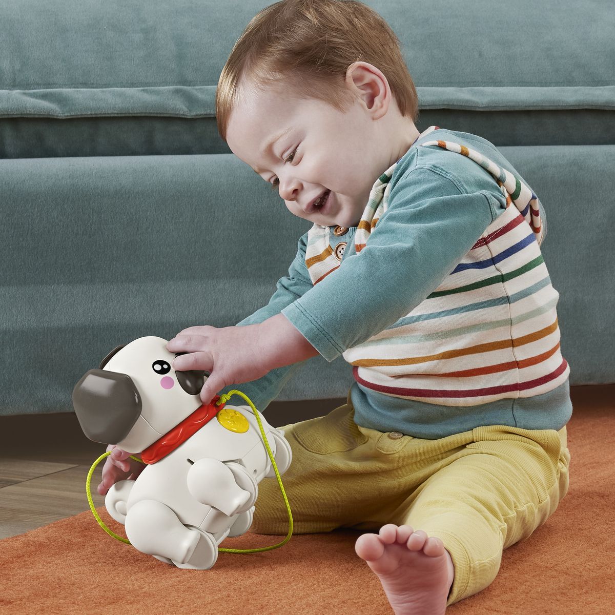 Fisher-Price Chodící mopslík
