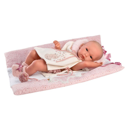 Llorens 63544 New Born holčička realistická panenka miminko s celovinylovým tělem 35 cm