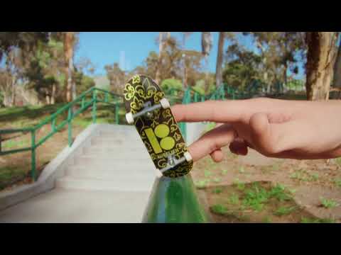 Tech Deck Fingerboard základní balení 7049 Gustavo